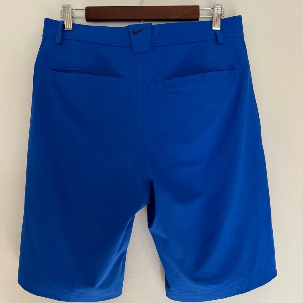 Nike Golf Tour Performance Dri-Fit Men’s Size 30 or Medium Royal Blue Shorts